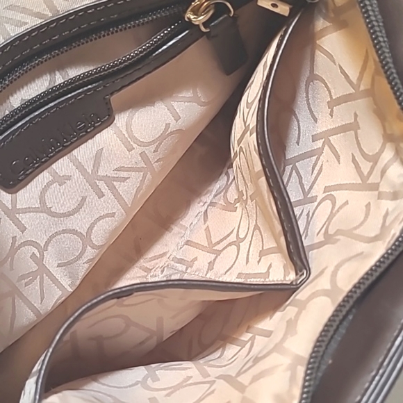 Calvin Klein bag - Picture 7 of 11